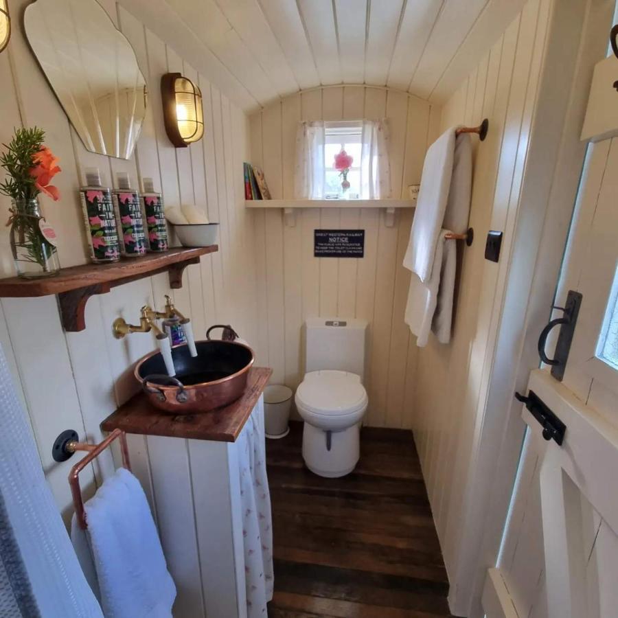 The Delkin Shepherds Huts คาสเซิลโคมบ์ ภายนอก รูปภาพ